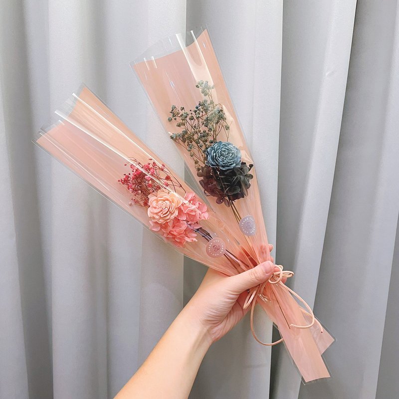 小花束。情人節花束。生日花束。畢業花束。伴娘禮。婚禮小物 - 乾燥花/永生花 - 植物．花 