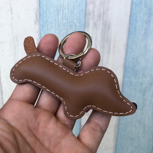 Healing small things brown cute dachshund dog hand-stitched leather  keychain small size