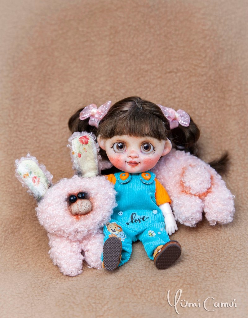 Artist doll by Yumi Camui - 玩偶/公仔 - 塑膠 多色