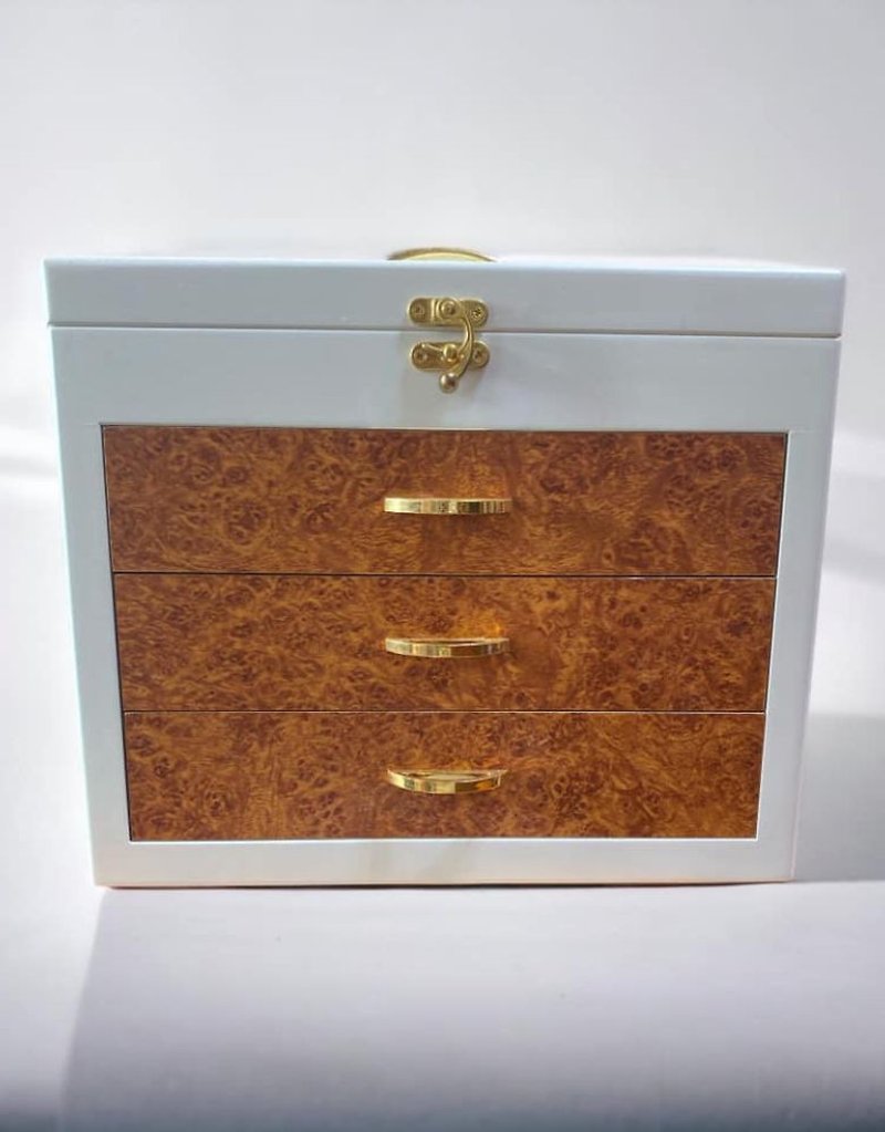 木製花紋首飾盒 - 居家收納/收納盒/收納用品 - 木頭 卡其色
