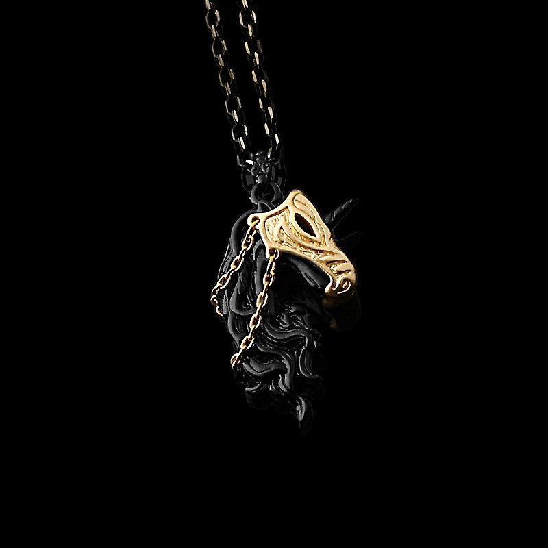 Royal mask unicorn necklace - สร้อยคอ - โลหะ สีดำ