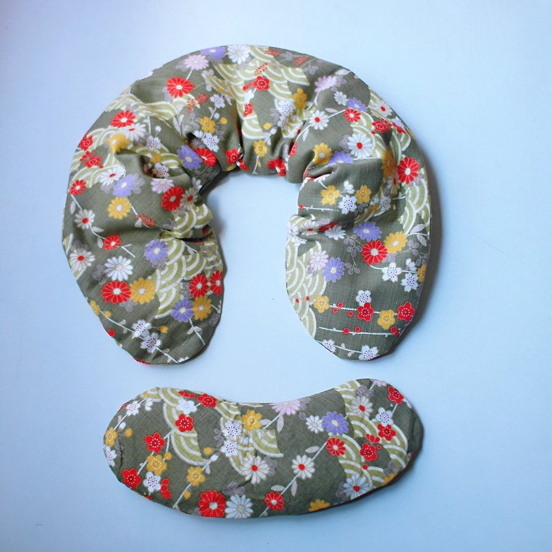 [Heart Warm] Herbal Warm Pad-for shoulder and neck and eye mask Herbal warm compress microwave heating to soothe the shoulder - Other - Cotton & Hemp 