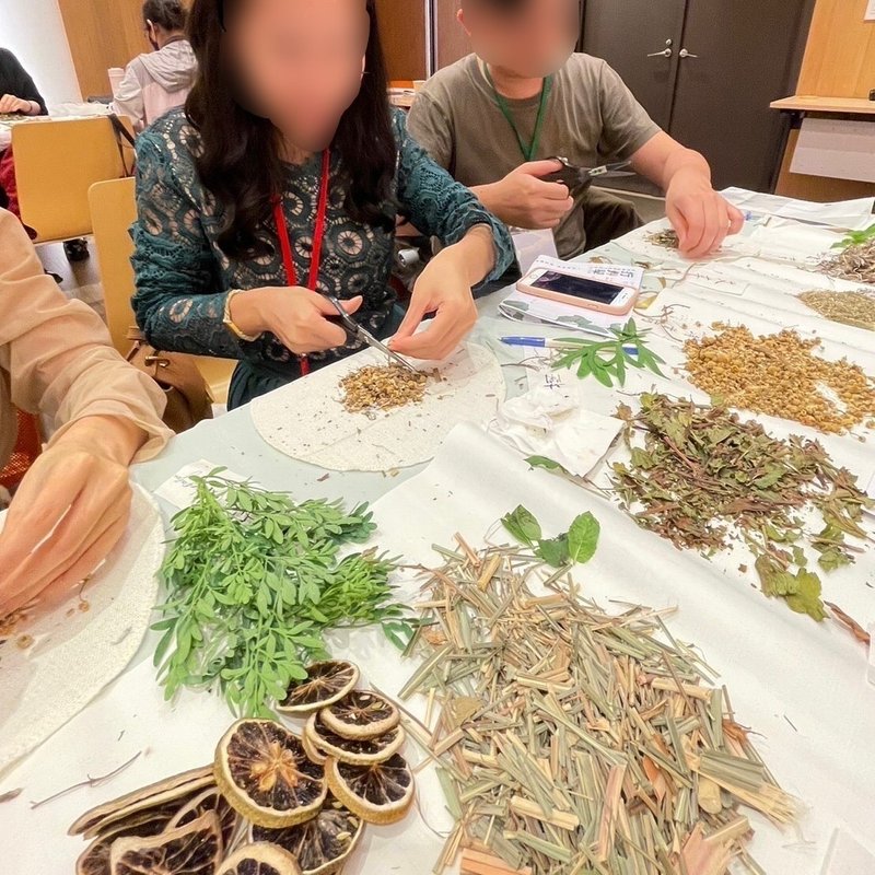 茶餐會│手作冬日暖浴包│台灣青草茶 - 蠟燭/香氛/調香 - 新鮮食材 