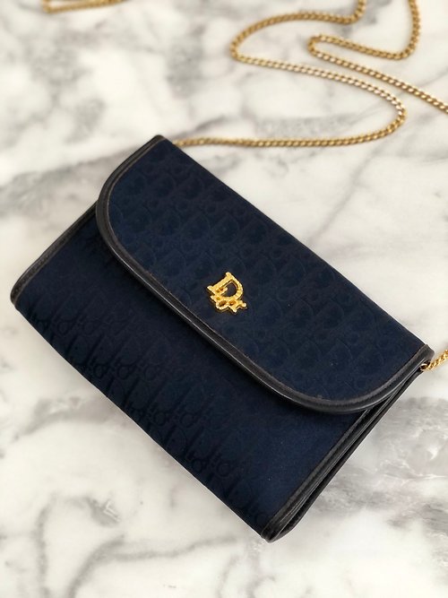Louis Vuitton LV Faye Wong Messenger Bag Underarm Bag Second-Hand Japanese  Vintage - Shop RARE TO GO Messenger Bags & Sling Bags - Pinkoi