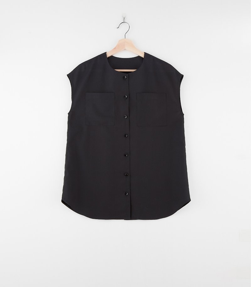i'm hand-made cotton crew neck shirt - Women's Tops - Cotton & Hemp Black