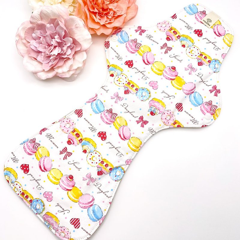 Menstrual cloth napkin, very large size, organic cotton napkin, Macaron pattern,