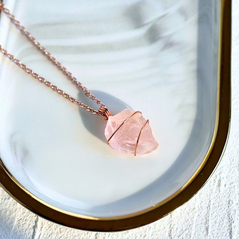 [Metal Braid] Rose Quartz Raw Ore Pendant/C Style//You can choose the chain length - Necklaces - Crystal 
