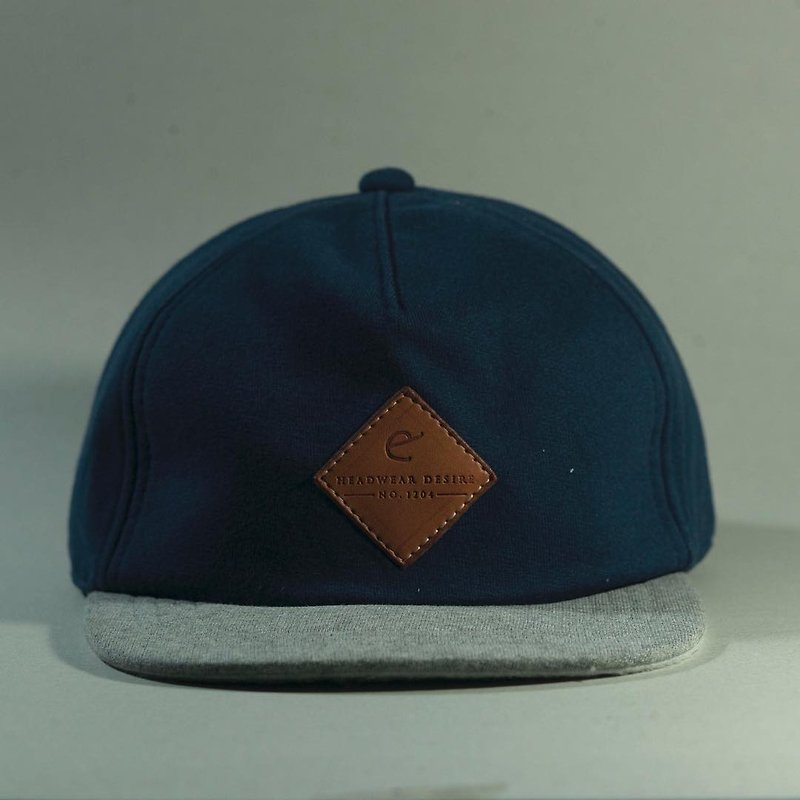navy and grey Woolen 6panel cap - หมวก - กระดาษ สีน้ำเงิน