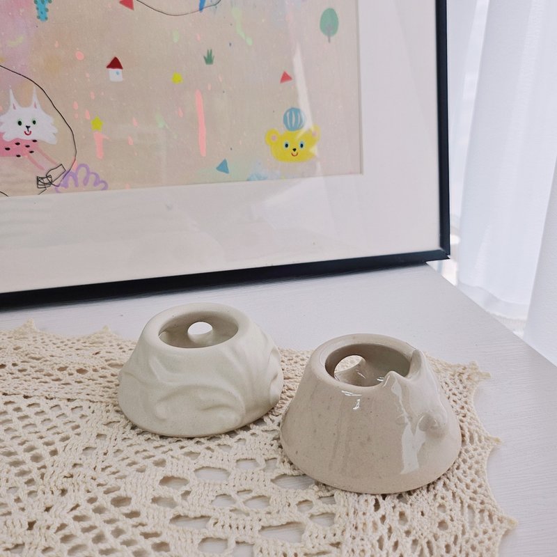 多用途陶瓷化妝海棉holder - 彩妝刷具/鏡子/梳子 - 瓷 白色