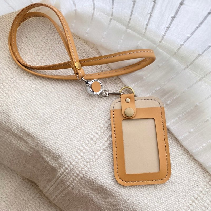 Simple contrasting color card holder + telescopic buckle neck cord - beige bottom + honey orange border - ที่ใส่บัตรคล้องคอ - หนังแท้ สีส้ม