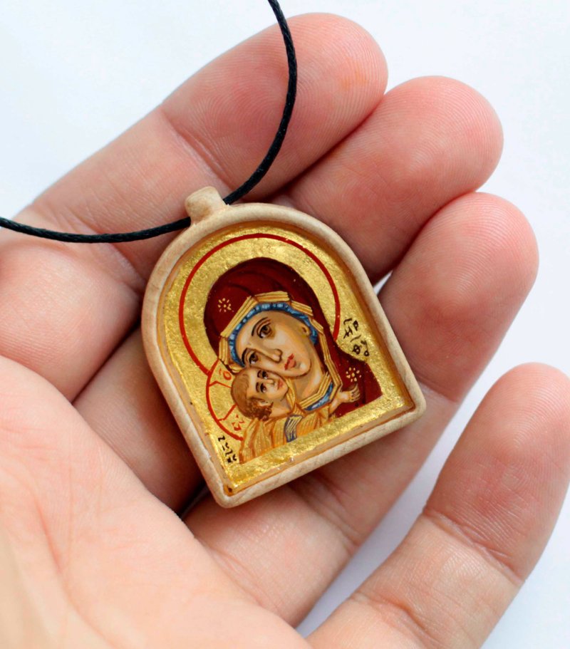 hand painted orthodox wood Kazan Icon of the Mother of God pendant necklace - Other - Wood Gold