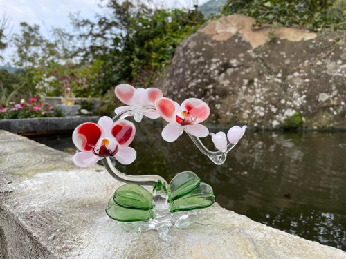 マッツジョナサン　クリスタルガラス　花　置物　アート　蘭 マッツジョナサン クリスタルガラス 花 置物 アート 蘭