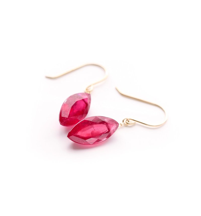 [Limited Quantity] July Birthstone Ruby (Marquise Shape) K10 Hook Earrings ~ESPOIR~ - ต่างหู - เครื่องเพชรพลอย สีแดง