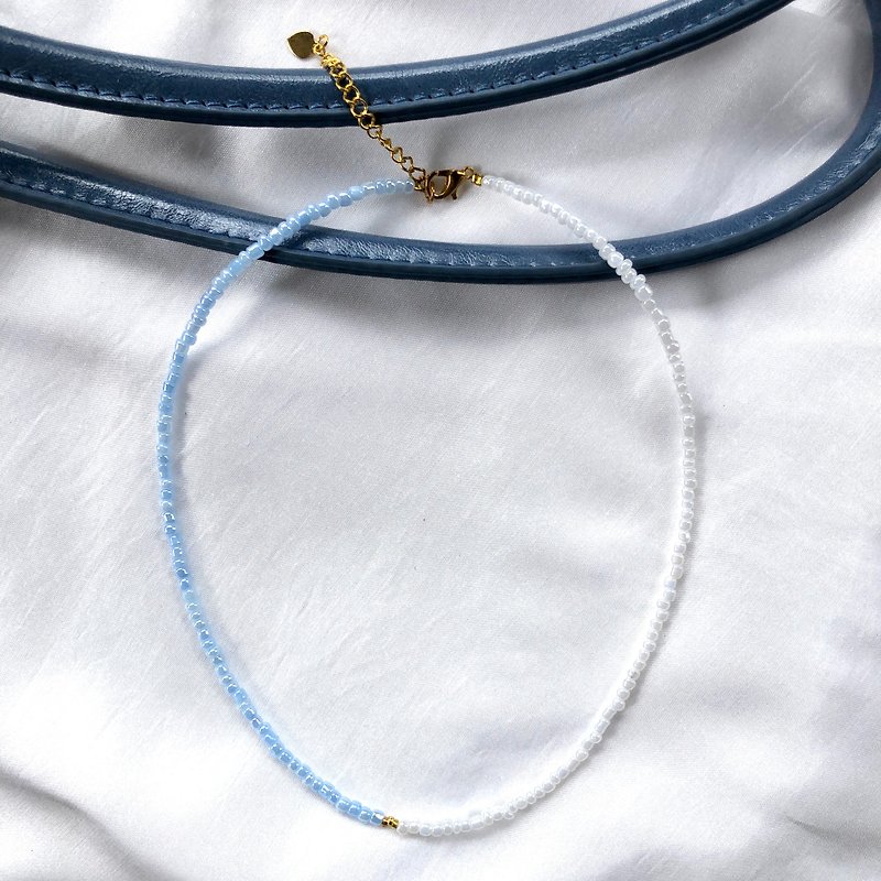 Pearl coated beads &  necklace / dainty pearl choker /aesthetic jewelry - สร้อยคอ - เครื่องประดับ ขาว