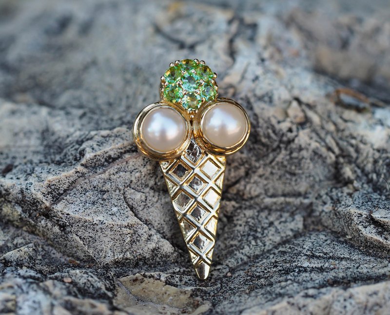 14k gold pendant with pearls and peridots. Ice cream pendant with pistachios. - 項鍊 - 貴金屬 金色