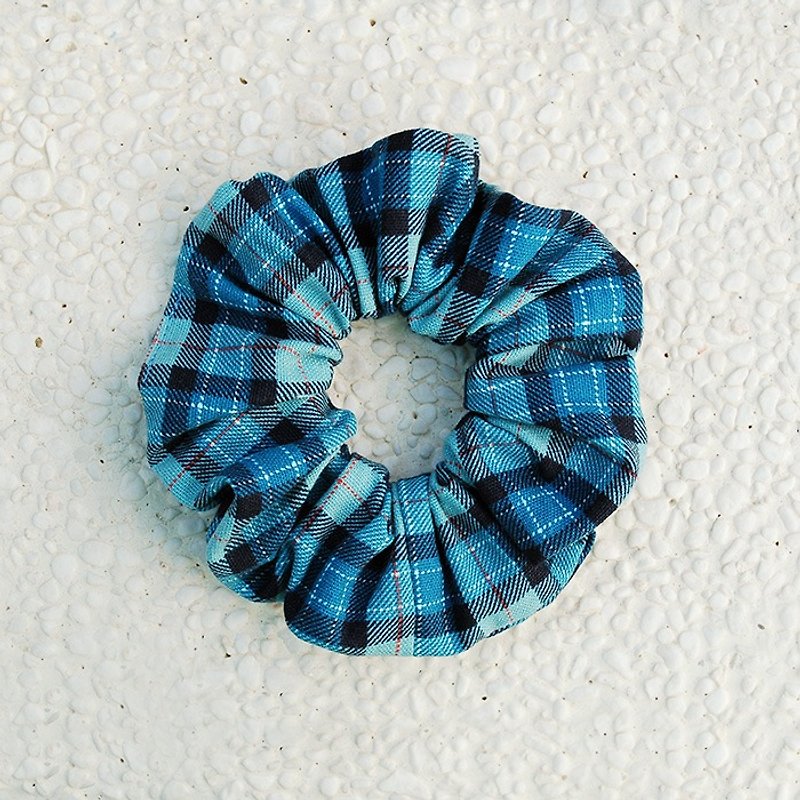 蘇格蘭格子風髮束_藍/大腸圈 甜甜圈 髮圈 - 髮飾 - 棉．麻 藍色
