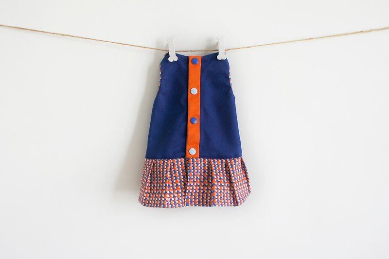 Can be customized. Orange cloud pet clothes in the clear blue sky - ชุดสัตว์เลี้ยง - ผ้าฝ้าย/ผ้าลินิน สีน้ำเงิน