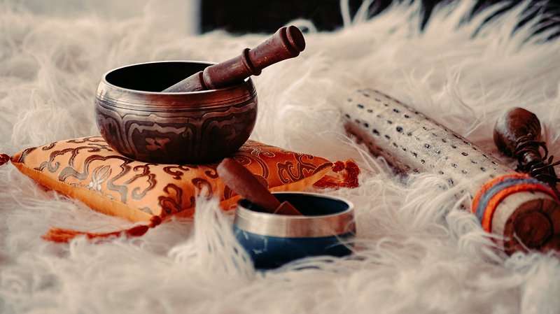 【One-on-One】Singing Bowl Healing Treatment - Photography/Spirituality/Lectures - Precious Metals 