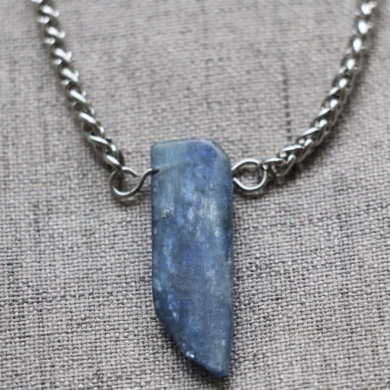 天然藍晶原石頸鍊 藍晶項鍊 礦石項鍊 男項鍊 不鏽鋼項鍊 - 項鍊 - 寶石 藍色