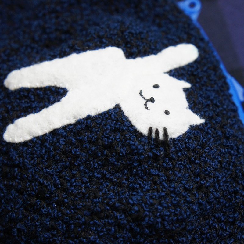 Ba-ba handmade Crochet pouch No.C1411 - กระเป๋าเครื่องสำอาง - วัสดุอื่นๆ สีน้ำเงิน