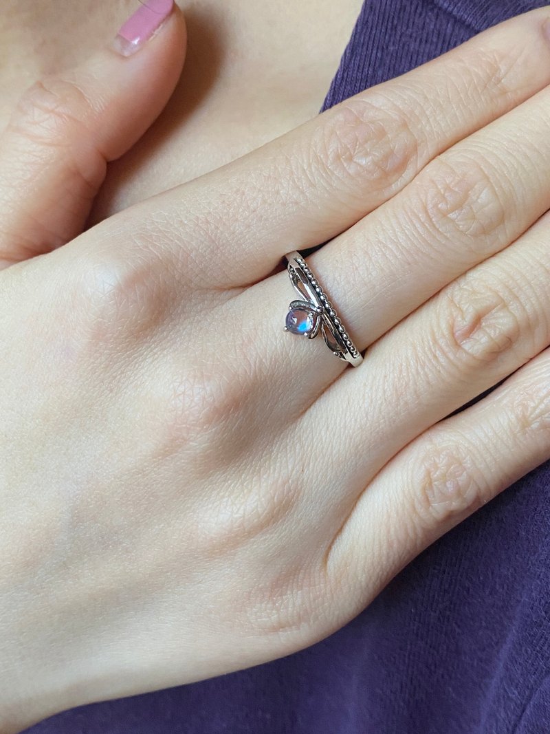 Sri Lanka Super Blue Moonstone Silver Ring - แหวนทั่วไป - คริสตัล สีเงิน