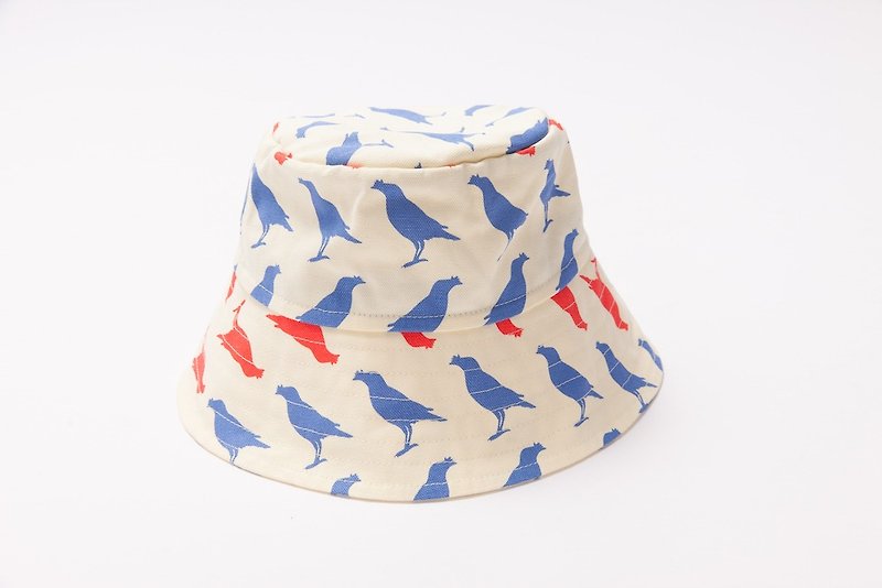 Fisherman Hat-L / Crested Myna No.5 / Red & Blue - หมวก - ผ้าฝ้าย/ผ้าลินิน 