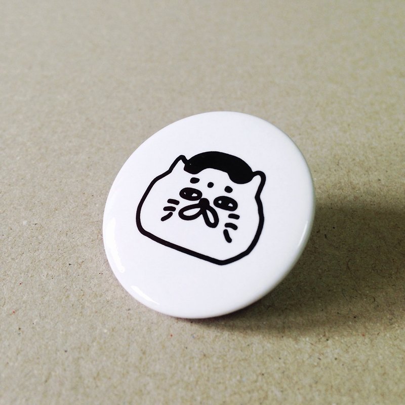 Goro back to Mongolia tinplate badge badge badge -3.2cm - Badges & Pins - Plastic White