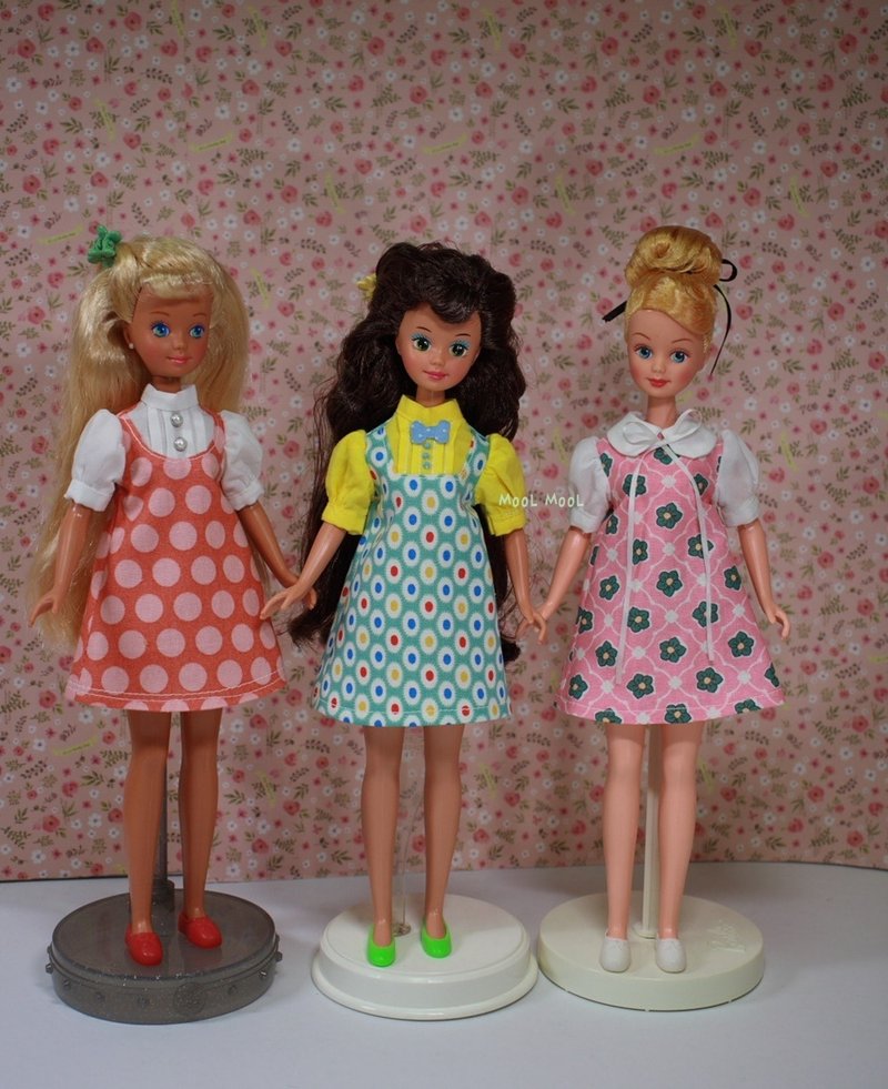 Vintage style mini dress Skipper Blythe Pepper doll clothes - 玩偶/公仔 - 棉．麻 多色