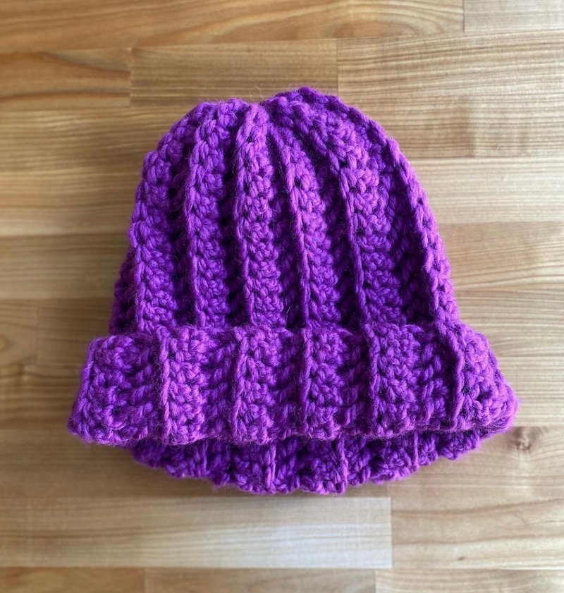 Handmade crochet beanie hat, crochet red beanie hat, crochet violet beanie hat - Hats & Caps - Cotton & Hemp Multicolor