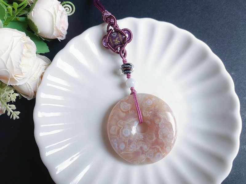 Mother's Day Cherry Blossom Agate Jade Starry Small Floral Peace Buckle Crystal Glaze Bag Hanging Gift - เชือก/สายคล้อง - คริสตัล สึชมพู