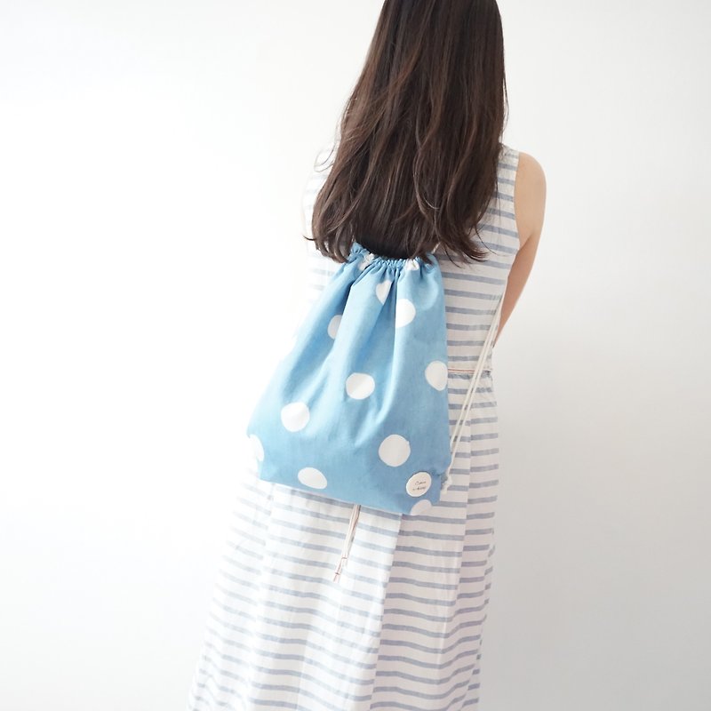 S.A x Tiffany Macaron, Indigo dyed Handmade Dots Pattern Backpack - กระเป๋าหูรูด - ผ้าฝ้าย/ผ้าลินิน สีน้ำเงิน