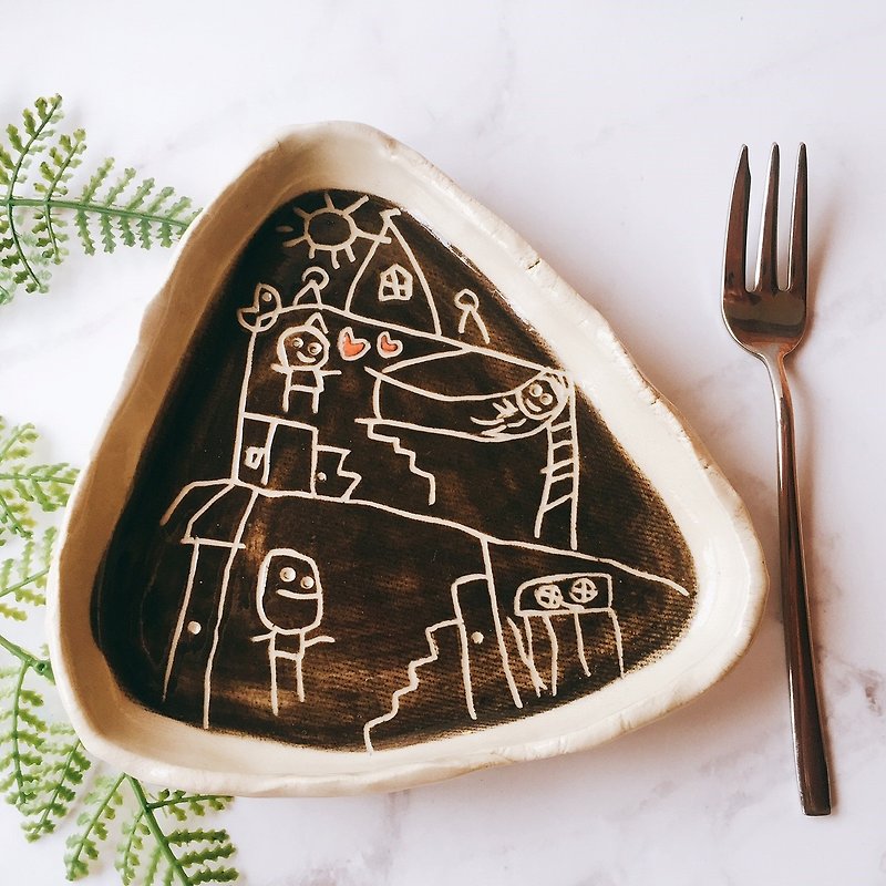 [Creation by the little boy Lu Ke] Dad is back│Eunniu who yo dinner plate hand-made childlike plate - Small Plates & Saucers - Pottery 