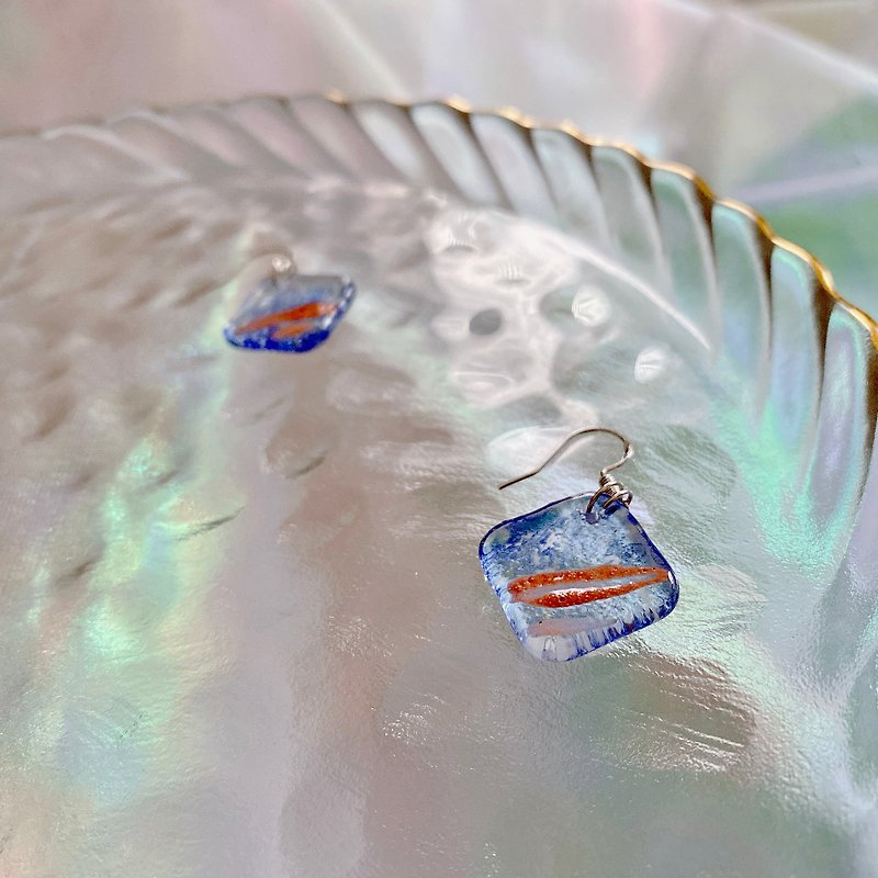 小塗鴉 | 窯燒玻璃耳環 - 耳環/耳夾 - 玻璃 透明