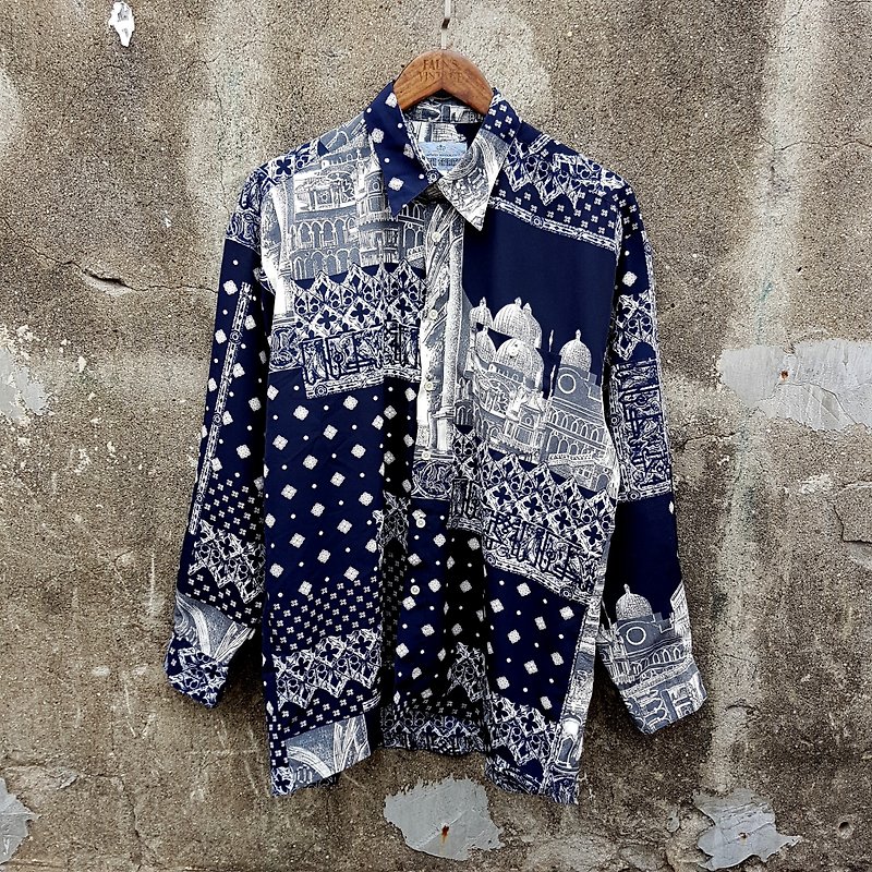 Little turtle GeGe - Japan - Snow World Russia's Kremlin vintage shirt - Men's Shirts - Polyester 
