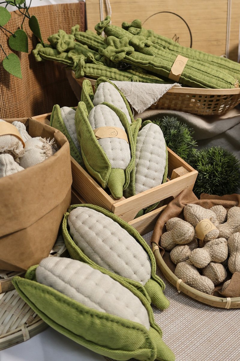 白玉米 corn 手作 貓玩具 家飾品 兒童玩具 蔬果 - 貓/狗玩具 - 其他材質 多色