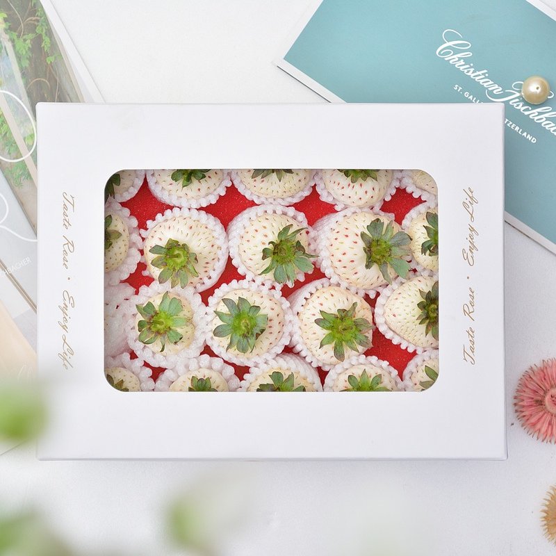 【白草莓】草莓界愛馬仕 / 新鮮現採 / 禮盒 / (220g/盒) - 其他 - 新鮮食材 粉紅色