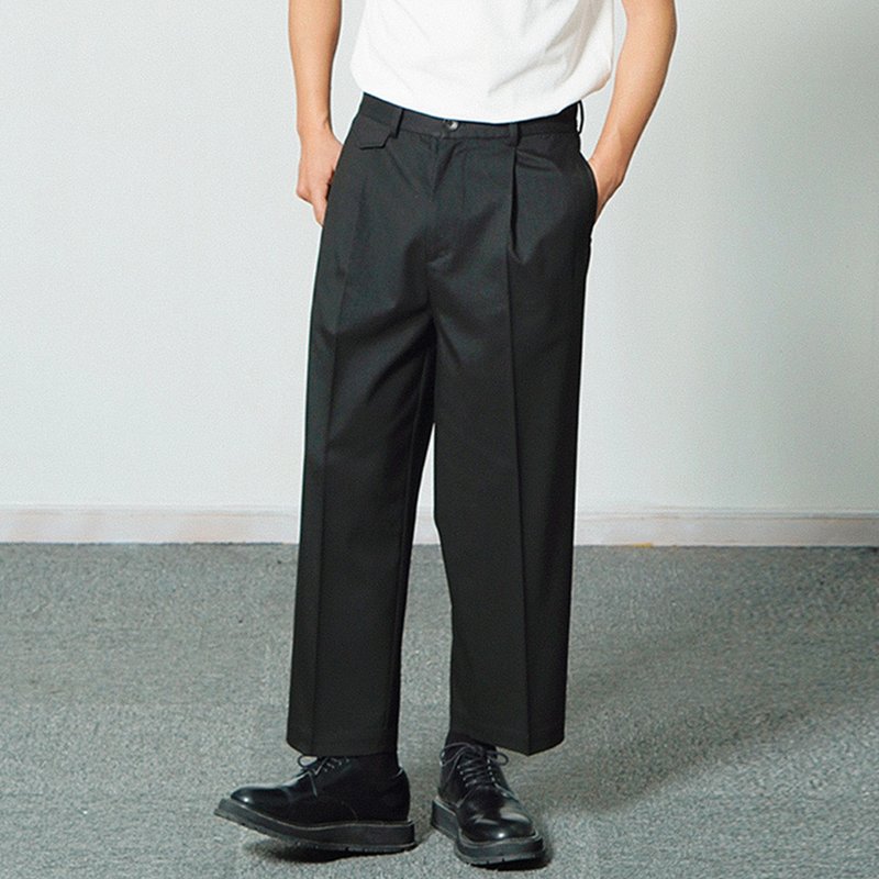 2023春抗皺易打理垂感利落腿型寬松直筒微錐形男士休閒西褲九分褲 - 男長褲/休閒褲 - 聚酯纖維 黑色