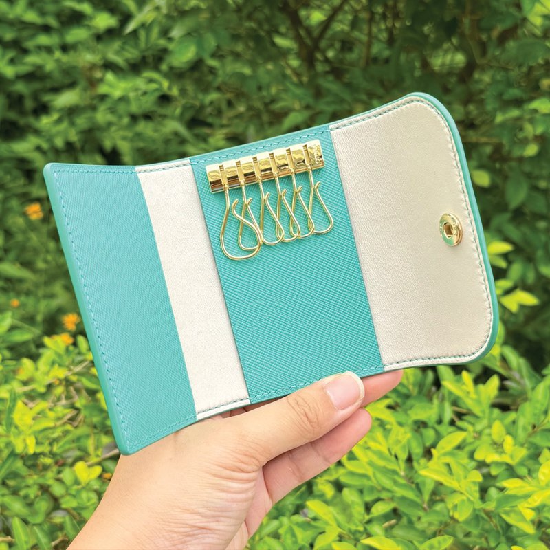 【キーケース】ターコイズブルーのサフィアーノレザー（牛革）/ 本革キーケース / スイス製高級金具 - キーホルダー・キーケース - 革 グリーン