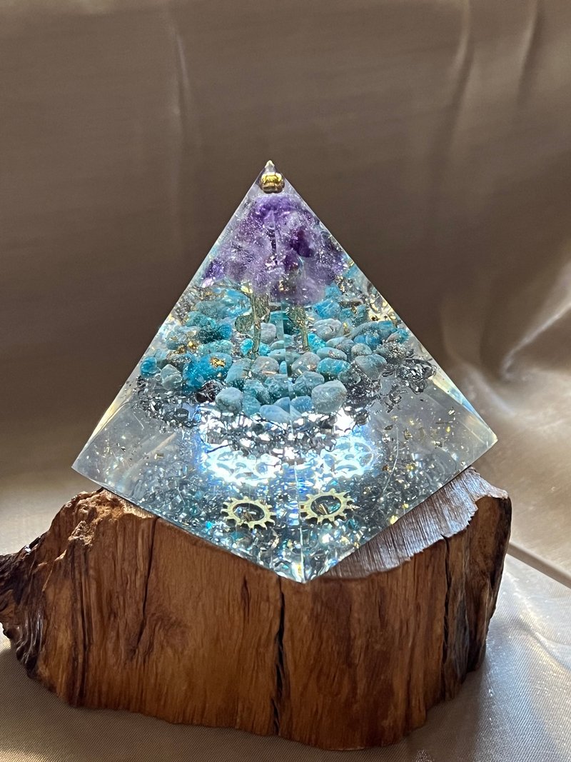 訂製【奧剛能量塔-給新靈感的你】紫水晶/藍磷灰-奧根金字塔 - 擺飾/家飾品 - 樹脂 透明
