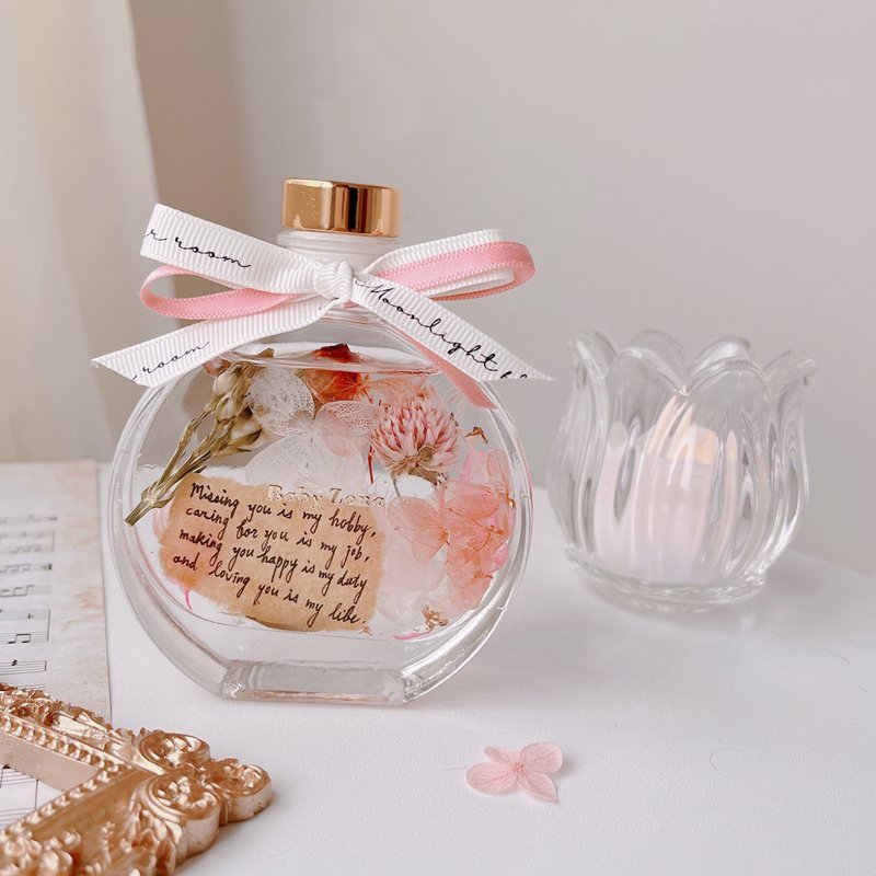 Carnation Floating Flower with Free Packaging Floating Flower Night Light Set Customized Gift Eternal Flower Night Light - ช่อดอกไม้แห้ง - พืช/ดอกไม้ สึชมพู