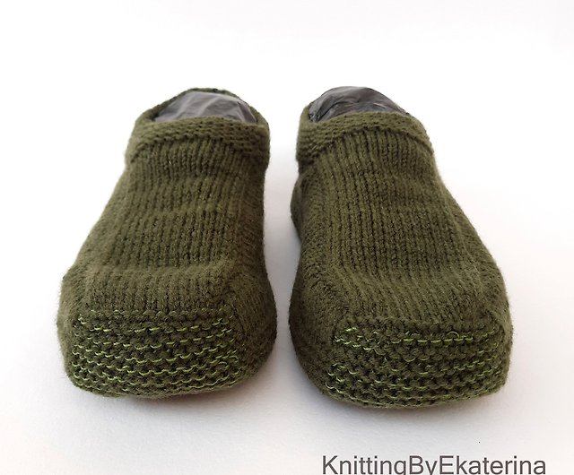 Christmas Gifts For Dad Ideas, Wool Gifts For Him Olive Dark Green Wool  Slippers - Shop KnittingByEkaterina Slippers - Pinkoi