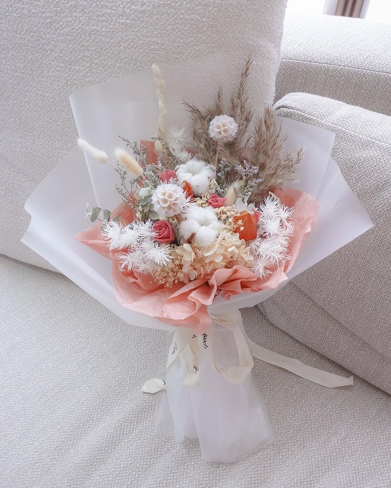 韓国のドライフラワー花束 | バレンタインデー | 卒業感謝の花束 | 卒業の祝福 | - ドライフラワー・ブーケ - 寄せ植え・花 ピンク