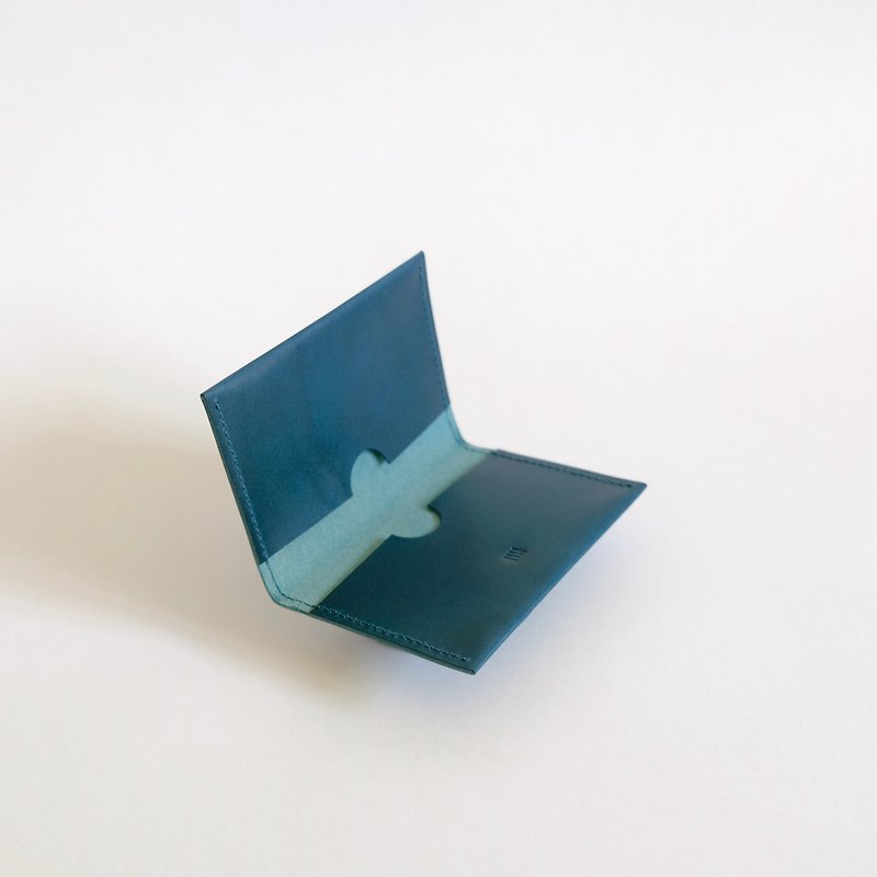 卡片夾 義大利植鞣革 手工皮件 壓字服務  孔雀藍 簡約設計