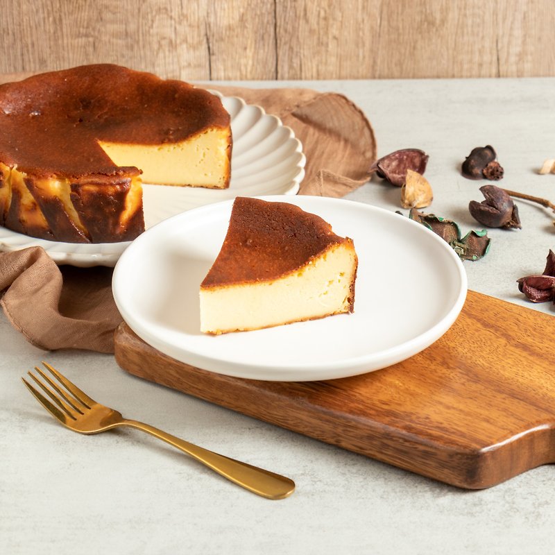 Gluten-Free Basque Cheesecake 6-Inch Original + Manor Coffee Sample Pack 2pcs - Cake & Desserts - Fresh Ingredients 