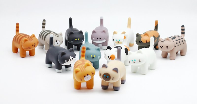 [box damage specials] Hong Kong my domestic cat series box play | a large box of 12 into the same cat badge - Stuffed Dolls & Figurines - Plastic Multicolor