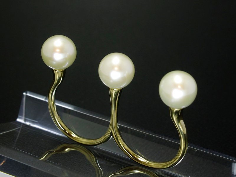 Japan Quality | Double Finger NUDE Ring Garden Eel 18K×AKOYA Pearl - 戒指 - 其他金屬 金色