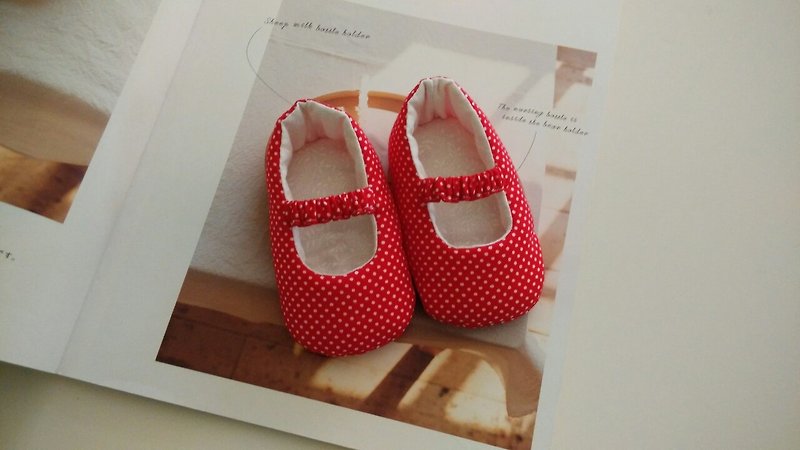 紅底水玉 嬰兒鞋 寶寶鞋 - 男/女童鞋 - 其他材質 紅色