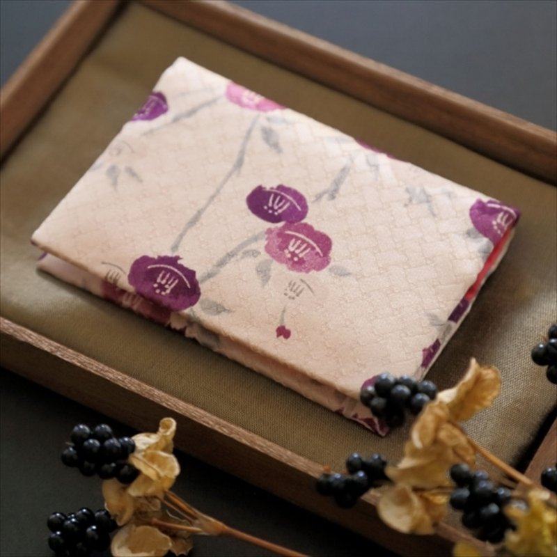 椿文　きものカードケース - 卡片套/卡片盒 - 絲．絹 紫色