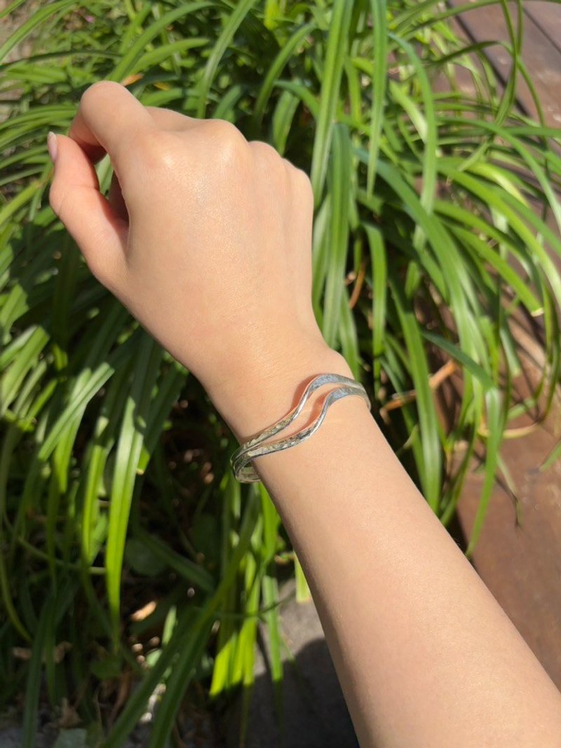 Wind wave ring handmade sterling silver bracelet - Bracelets - Sterling Silver 