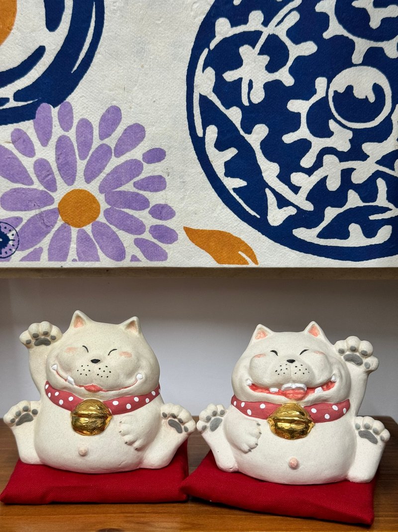 Water pottery | navel-baring laughing cat - Items for Display - Pottery 